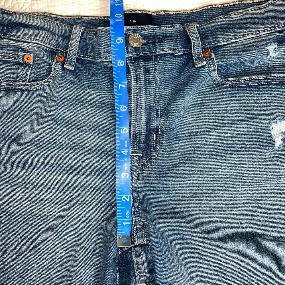 GAP Denim 5” Short Medium Indigo Wash NWT Sz 8/29 - Picture 6 of 11